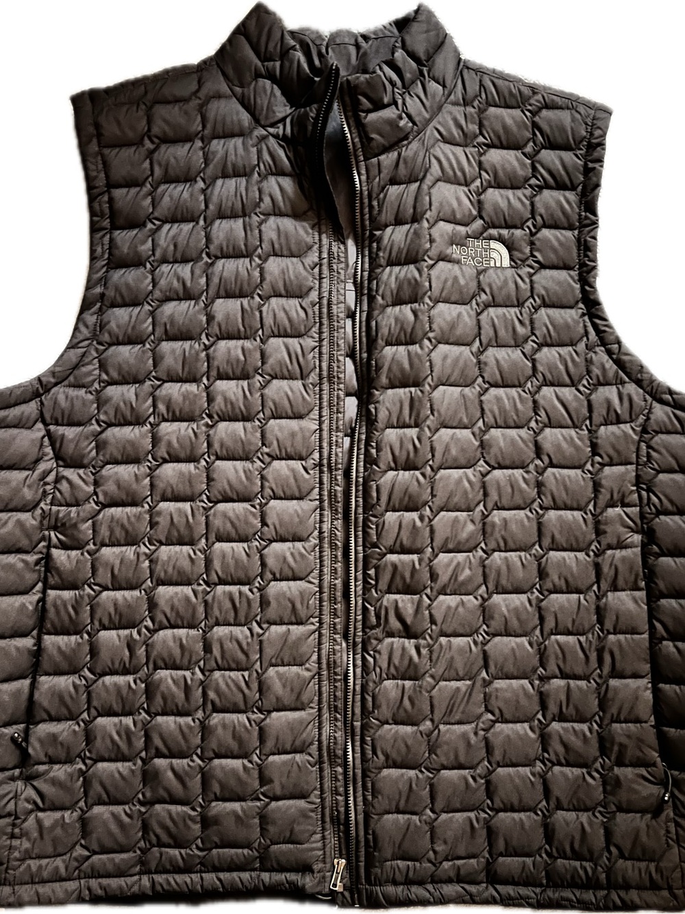 The North Face Men's Thermoball Quilted Insulated Puffer Vest Black